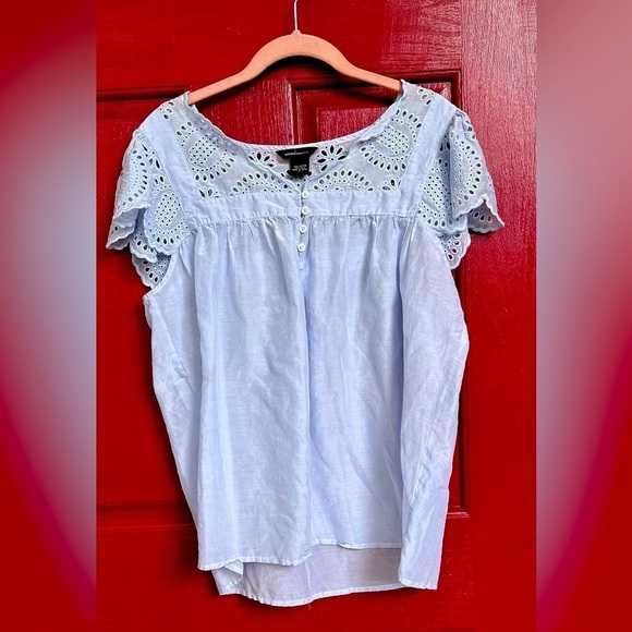 VTG Victorias Secret Moda International L baby blue silk eyelet cutout blouse - Picture 1 of 5